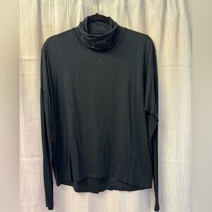 Feel The Piece Black Long Sleeve Tee